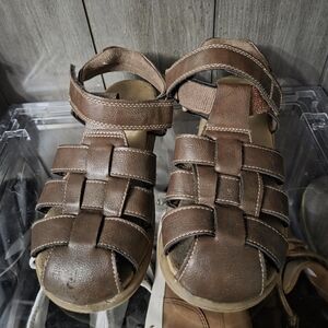 Boys Brown Fisherman Sandals Size 4